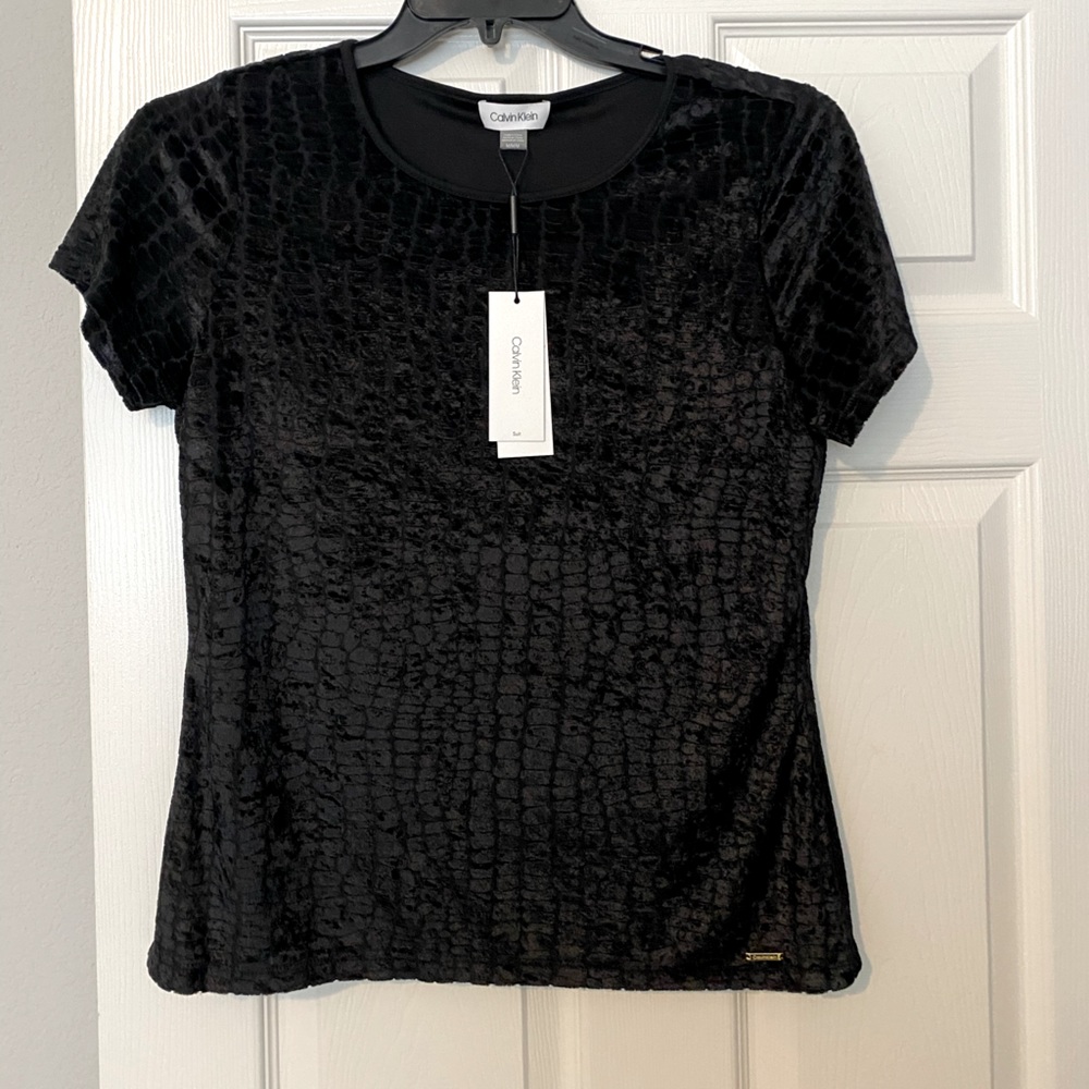 Calvin Klein crushed velvet top size M